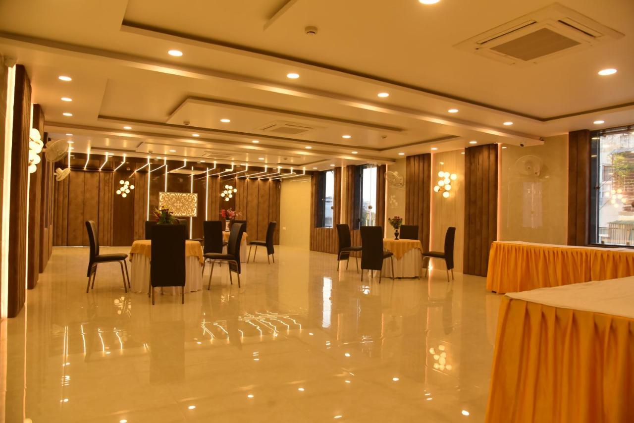 Hotel Nexus L Hotels In Charbagh Лакхнау Экстерьер фото