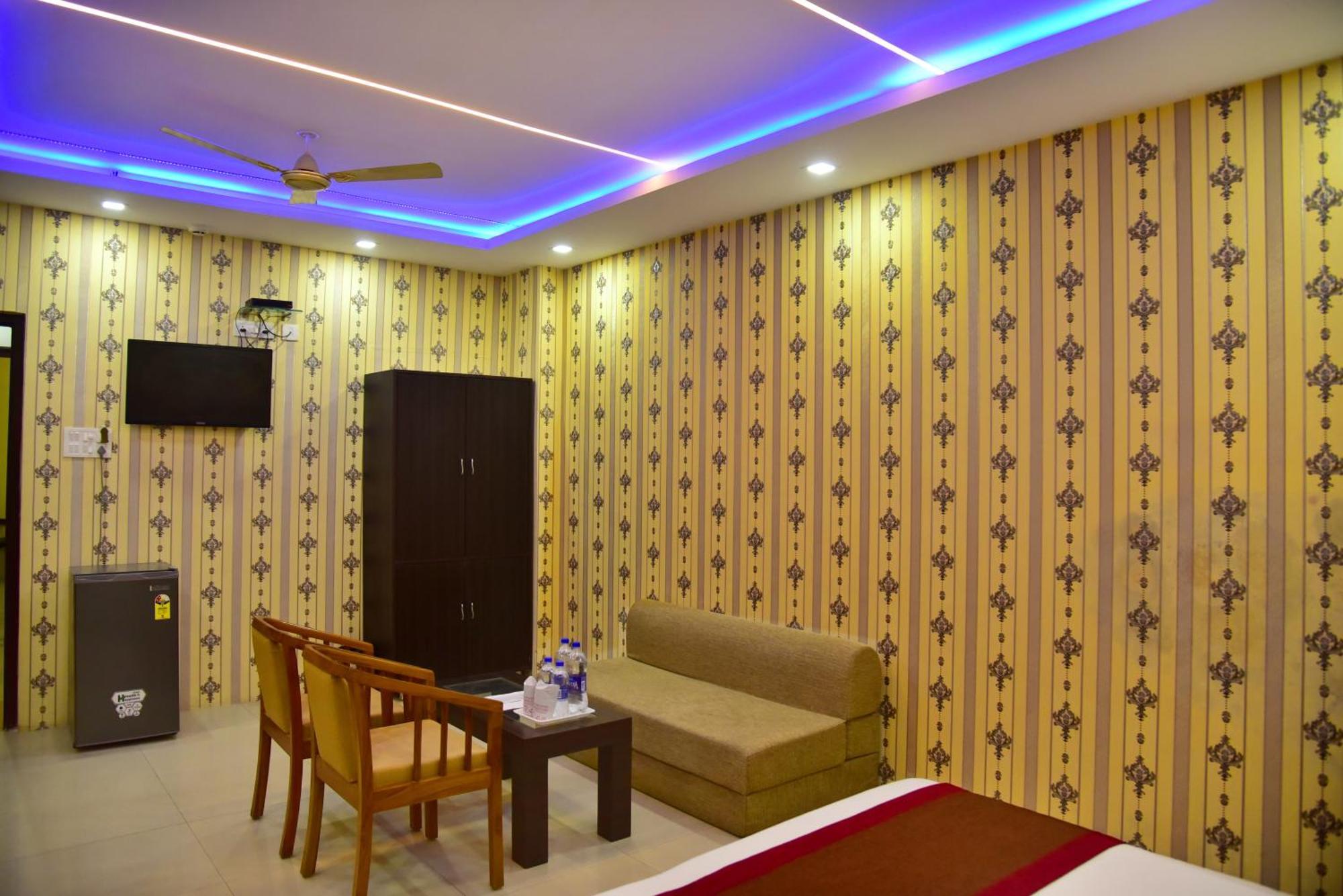 Hotel Nexus L Hotels In Charbagh Лакхнау Экстерьер фото